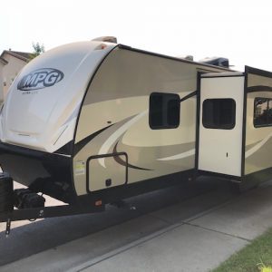 2018 Cruiser MPG Ultra Lite Bunk House 28′