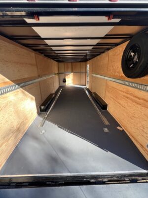 2025 Interstate 24' Enclosed Trailer with Ramp - Image 4