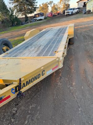 2022 Diamond Flat Bed 20' Trailer w/tilt