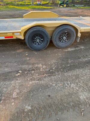 2022 Diamond Flat Bed 20' Trailer w/tilt - Image 4