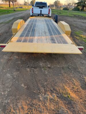 2022 Diamond Flat Bed 20' Trailer w/tilt - Image 5