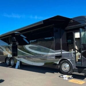 2021 Thor Tuscany 45'MX Class A